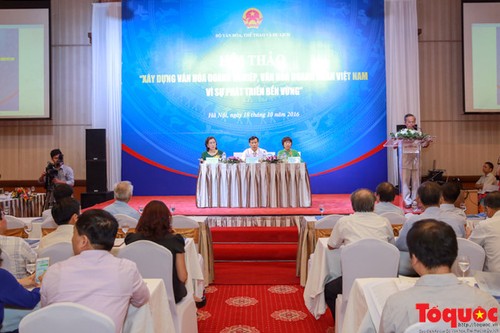 Xây dựng văn hóa doanh nghiệp, văn hóa doanh nhân Việt Nam vì sự phát triển bền vững - ảnh 1